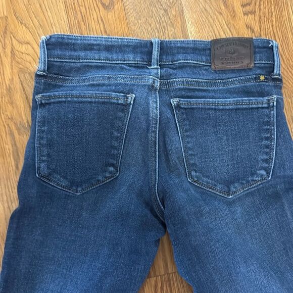 Lucky Jeans - Picture 5 of 7